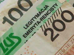 Emeryci mają czas do końca miesiąca. Jeśli tego nie zrobią, ich pieniądze przepadną