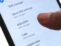 Polacy nie rzucili się na karty eSIM. Minęło 7 lat i jest kiepsko