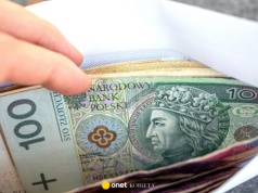 Ile do koperty na komunię? Polacy wydają coraz więcej, Niemcy stawiają na umiar