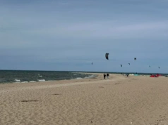 Piękne miejsce z cyplem, choć to wcale nie Hel. Można odetchnąć od zgiełku