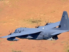 Kulisy misji ratunkowej USA w Iranie. Samoloty zniszczone, żołnierz uratowany