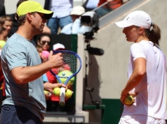 Cała Belgia mówi jednym głosem! Oto powód rozstania Świątek z Fissette’em