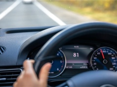 Jedno przekroczenie prędkości i tracisz prawo jazdy. Nowe przepisy są bezlitosne