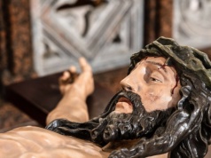 Jezus chorował na hematidrozę. Co medycyna mówi o tym rzadkim schorzeniu?