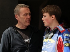 Żużel. Tłumaczy zamianę Pedersena na Bloedorna. To będzie strzał w dziesiątkę?