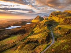 Okołoweekendowa wycieczka do Szkocji za 454 PLN 🏰🦕 W cenie loty + ⭐⭐⭐ hotel 🤩