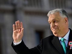 Dyplomata: trzeba sporo umiejętności, żeby być u władzy nieprzerwanie przez 16 lat. Ale Orbán popełnił wielki błąd