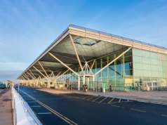 Tego europejskiego lotniska lepiej unikać. Drożej niż w Oslo i Zurychu