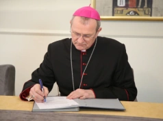 Przewodniczący Episkopatu zaapelował o modlitwę w intencji pokoju w jedności papieżem