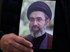 Kto rządzi Iranem? Nowe informacje o stanie zdrowia Chameneiego