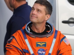 Łzy w kosmosie. Załoga Artemis II oddała hołd zmarłej żonie dowódcy