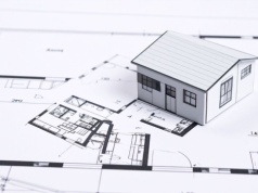 Kupiłeś działkę pod dom? Nowe przepisy mogą zamienić ją w bezwartościowy grunt