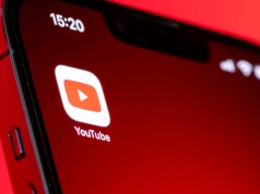 YouTube coraz bardziej jak telewizja kablowa. Użytkownicy zgłaszają 90-sekundowe reklamy bez możliwości pominięcia