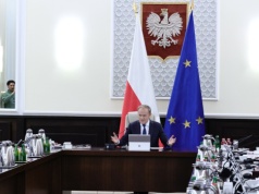 Tusk o aferze Zondacrypto. Zwrócił się do Karola Nawrockiego