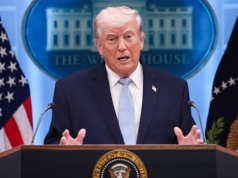 Cła i usunięcie "nuklearnego pyłu". Nowe zapowiedzi Trumpa ws. Iranu