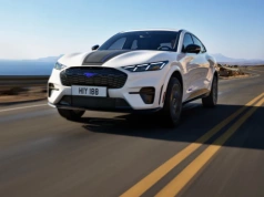 Ford odświeża Mach-E. Nowa wersja GT California Special i minimalnie większy zasięg
