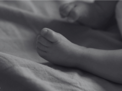 Nie żyje 5-miesięczne dziecko. Ojciec poszukiwany przez policję