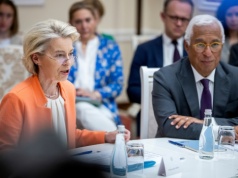 UE z zadowoleniem przyjmuje zawieszenie broni między USA a Iranem, ale wzywa do trwałego rozwiązania dyplomatycznego: "Krok wstecz od krawędzi"