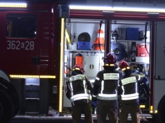 Pożar domu w Woli Rzędzińskiej. 29 strażaków w akcji, jedna osoba ranna