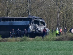 Zderzenie pociągu TGV z ciężarówką. Polski kierowca usłyszał poważne zarzuty