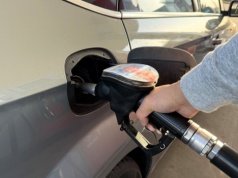 Diesel premium w cenie standardowego. Kierowcy zdziwieni, rząd tłumaczy