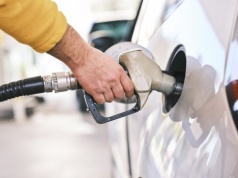 Nowe maksymalne ceny paliw. Sprawdź, ile zapłacisz przy dystrybutorze