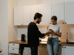 Zdolność kredytowa Polaków spadła w jeden miesiąc nawet o 150 tys. zł