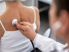 Jedne z najczęstszych zakażeń u ludzi. Objawy od skóry po narządy wewnętrzne