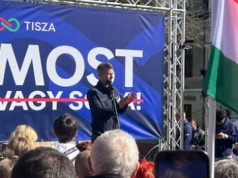 „Orbán to mafiozo” – OKO.press jest na wiecach węgierskiej opozycji