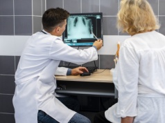 Przez lata produkowano tu wyroby azbestowe. Szczucin zachęca mieszkańców do bezpłatnych badań płuc