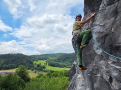 Nowy rejon wspinaczkowy w Polsce — Kamieniołom Miłek w Górach Kaczawskich