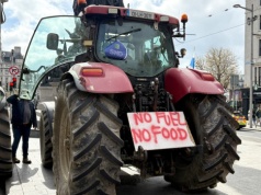 Ceny paliw wywołały ogromne protesty rolników. "Akt sabotażu narodowego"