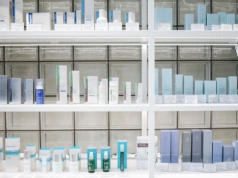 Branża kosmetyczna rośnie mimo przeszkód. UE dokłada jej kolejne wymogi