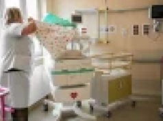 Liczba urodzeń w polskich porodówkach - dane NFZ za 2025 rok