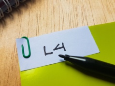 Alarmujące dane z ZUS. Kod C coraz częściej pojawia się na zwolnieniach lekarskich
