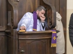Taka spowiedź wymaga specjalnej zgody księdza. "On zadecyduje"