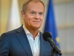 "Rosjanie, do domu!". Tusk w euforii po wyborach na Węgrzech