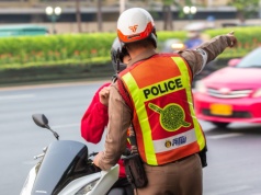 Tajka aresztowana po ataku nożem na Polaka. Drobny spór zakończył się dramatem