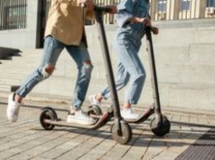 Zapomnij o korkach. Poznaj hulajnogi elektryczne idealne do miasta