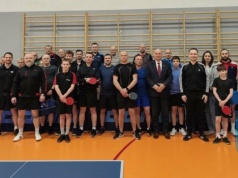 Tenisiści amatorzy walczyli w Czarnożyłach. Triumf Waldemara Józali