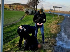 Szokujące zatrzymanie przy „ósemce”! Recydywista wpadł z narkotykami wartymi fortunę
