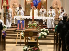 Tłum pożegnał Jacka Magierę. Przejmujące sceny w kościele