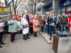Strzykawki na trawnikach i bójki pod kliniką. "Skończyła się nam cierpliwość"