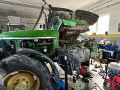 Zaskakujące awarie w ciągnikach Massey Ferguson 6160 i John Deere 6600