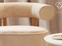 Jak dobrać stolik kawowy do miękkiego, głębokiego fotela?