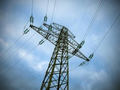 Czy firma może zarabiać na zużyciu prądu? Wyjaśniamy, jak działają ujemne ceny energii