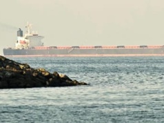 Iran ogłosił, że otwiera Cieśninę Ormuz