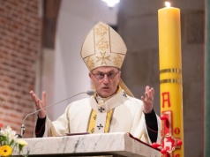 Prymas Polski: jak uczniowie idący do Emaus i my przeżywamy ból i niepokój