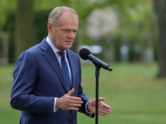 Zamiast 800 plus nawet 2333 zł dla każdego. Decyzja już zapadła