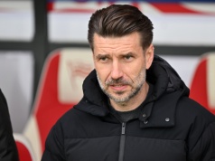 Cracovia zmienia trenera. Bartosz Grzelak zastąpi Lukę Elsnera – jest już w Krakowie